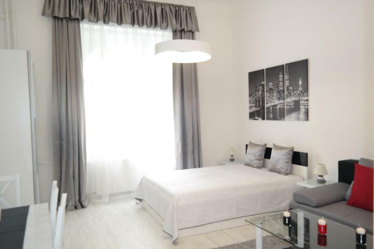 Hestia Apartment Budapest Bagian luar foto