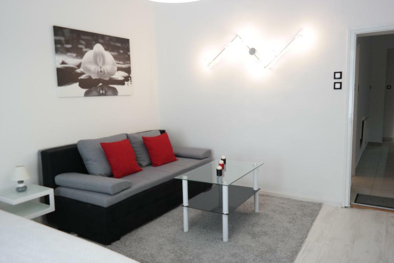 Hestia Apartment Budapest Bagian luar foto